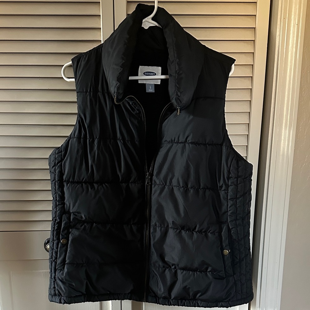 Old Navy Quilted Black Vest